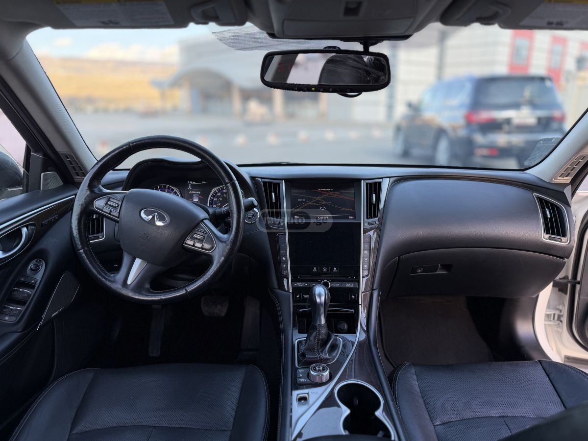 Infiniti Q 50 - фото 8