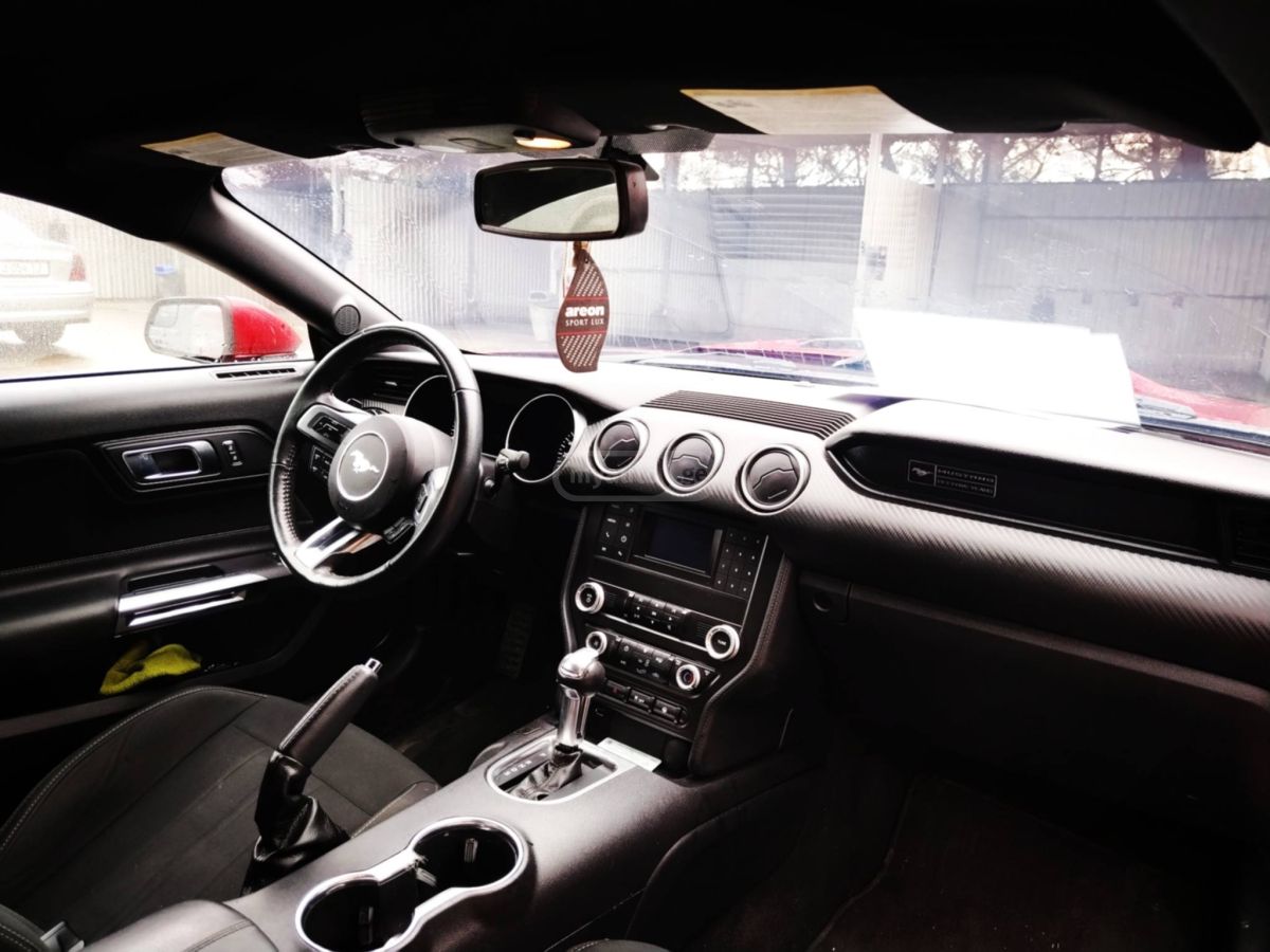 Ford Mustang - фото 10