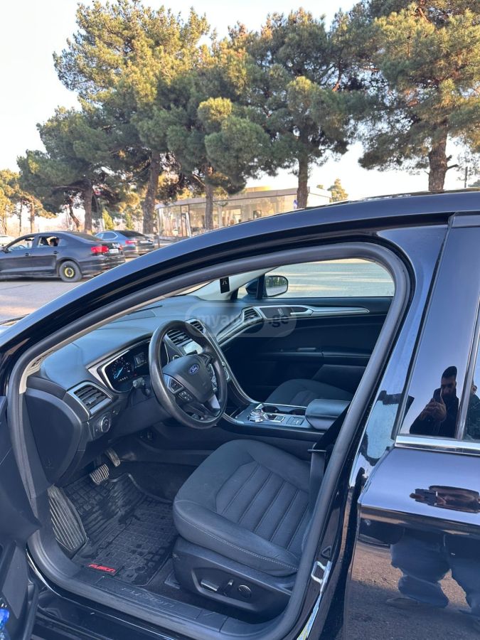 Ford Fusion - фото 6