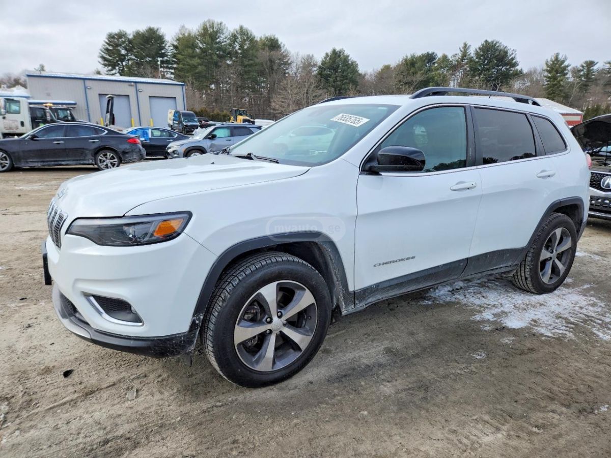 Jeep Cherokee - фото 1