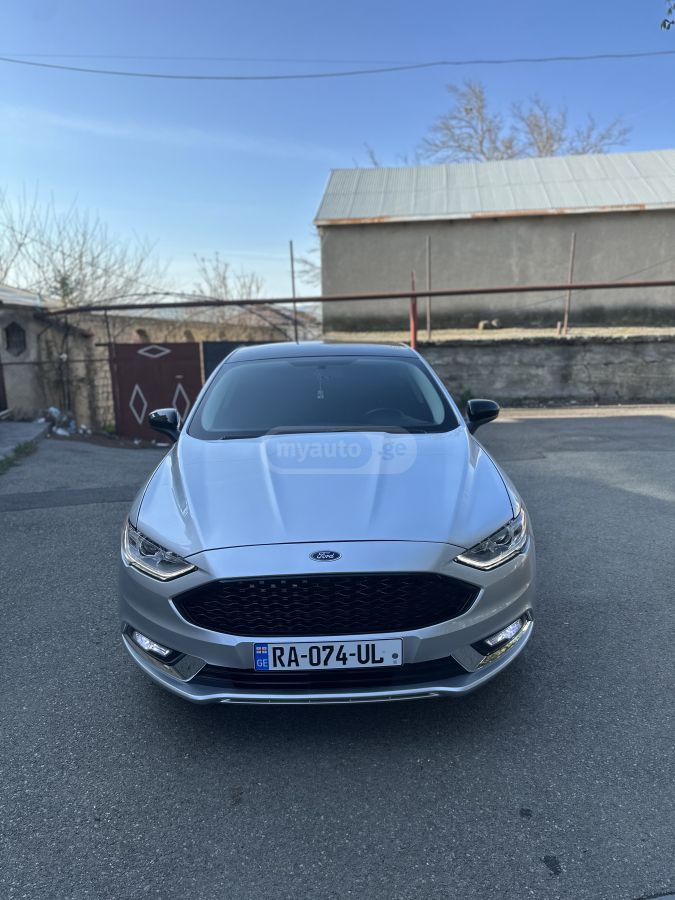 Ford Fusion - фото 1