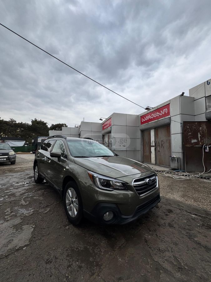 Subaru Outback - фото 3