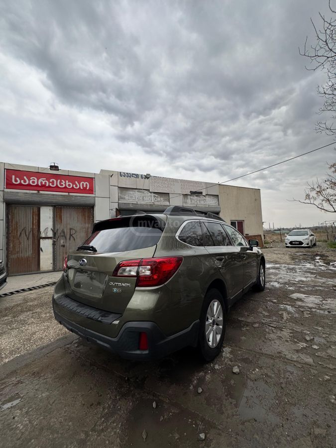 Subaru Outback - фото 5