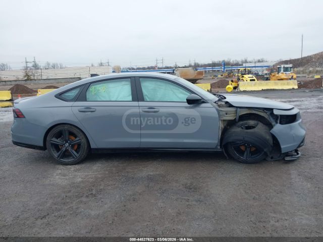 Honda Accord Sport-L 4dr Sedan CVT 2023 — миниатюра 12