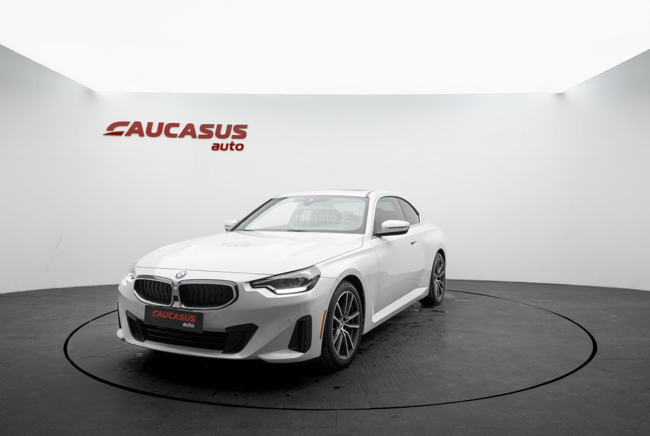 BMW 230i 2022 — миниатюра 1