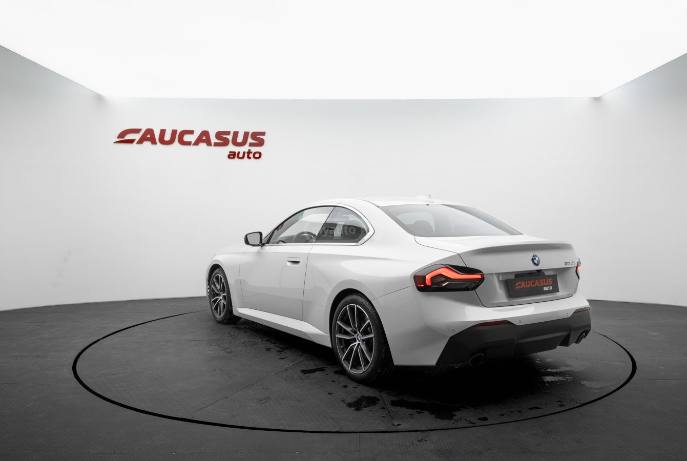 BMW 230i 2022 — миниатюра 7