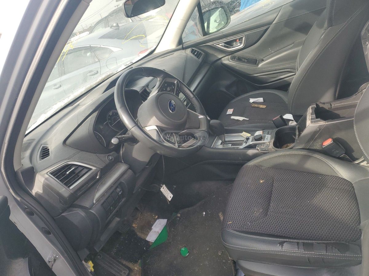 Subaru Forester - фото 12