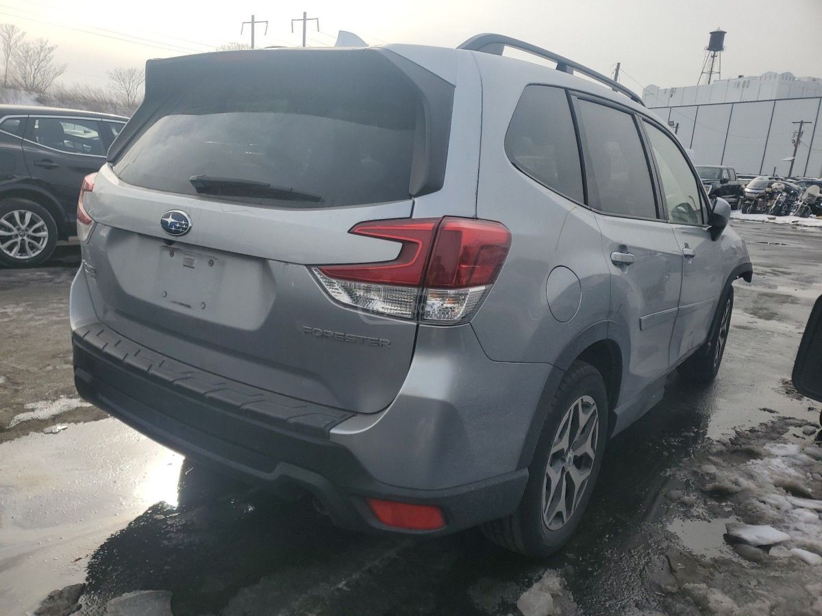 Subaru Forester - фото 7