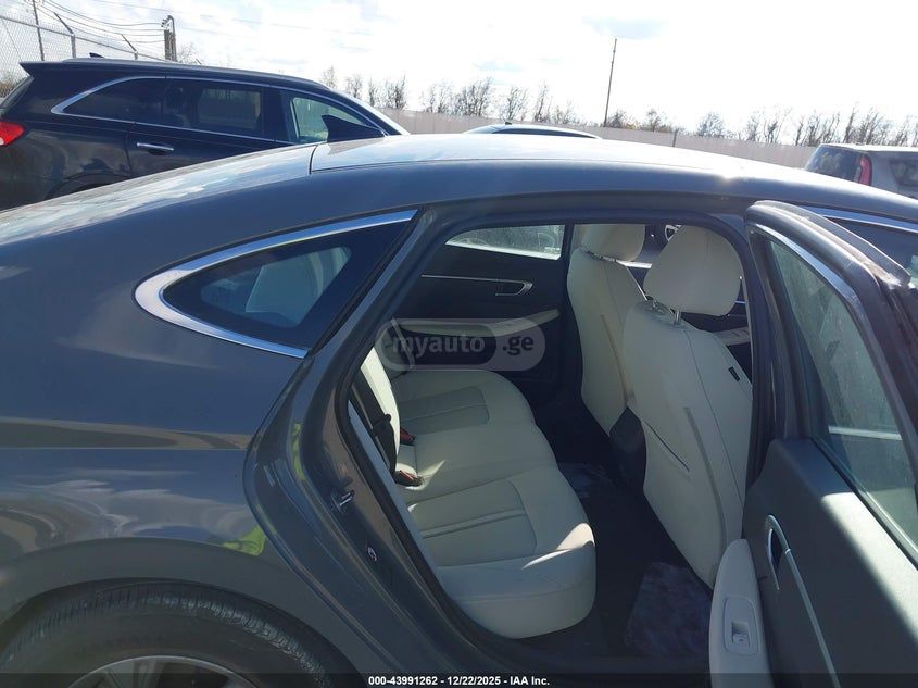 Hyundai SE 4dr Sedan Automatic — миниатюра 6