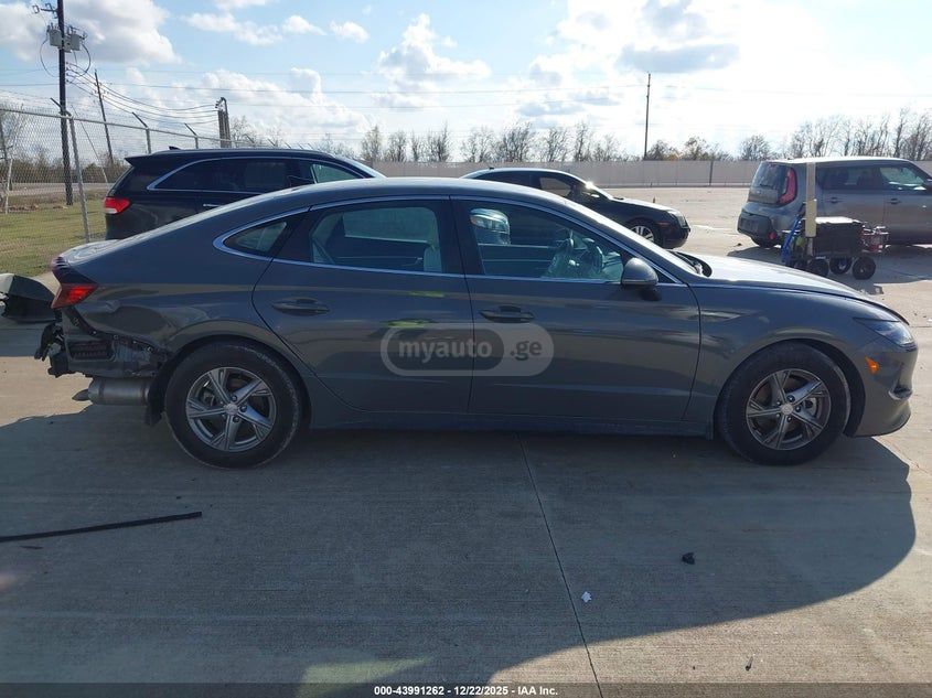 Hyundai SE 4dr Sedan Automatic — миниатюра 9