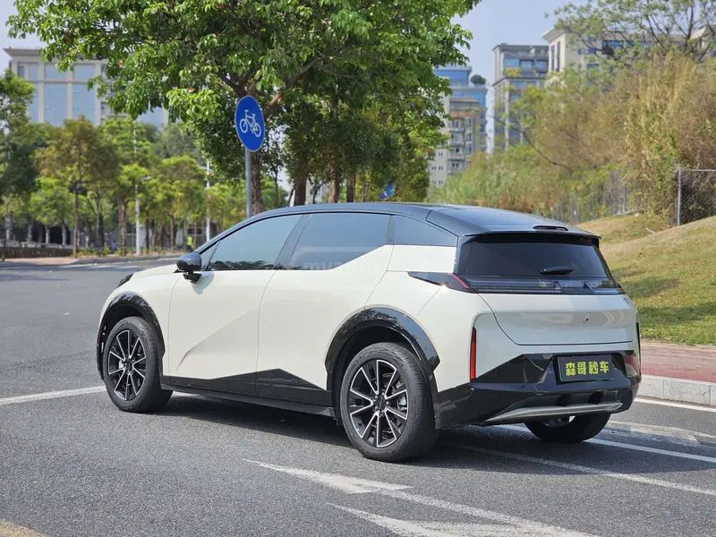 Zeekr X 2023 — миниатюра 5