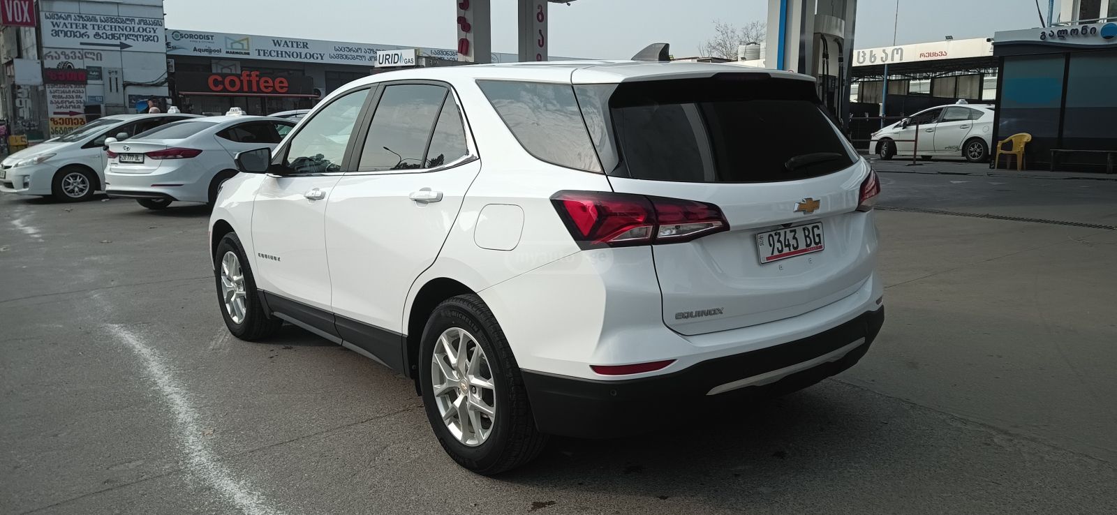 Chevrolet Equinox - фото 4
