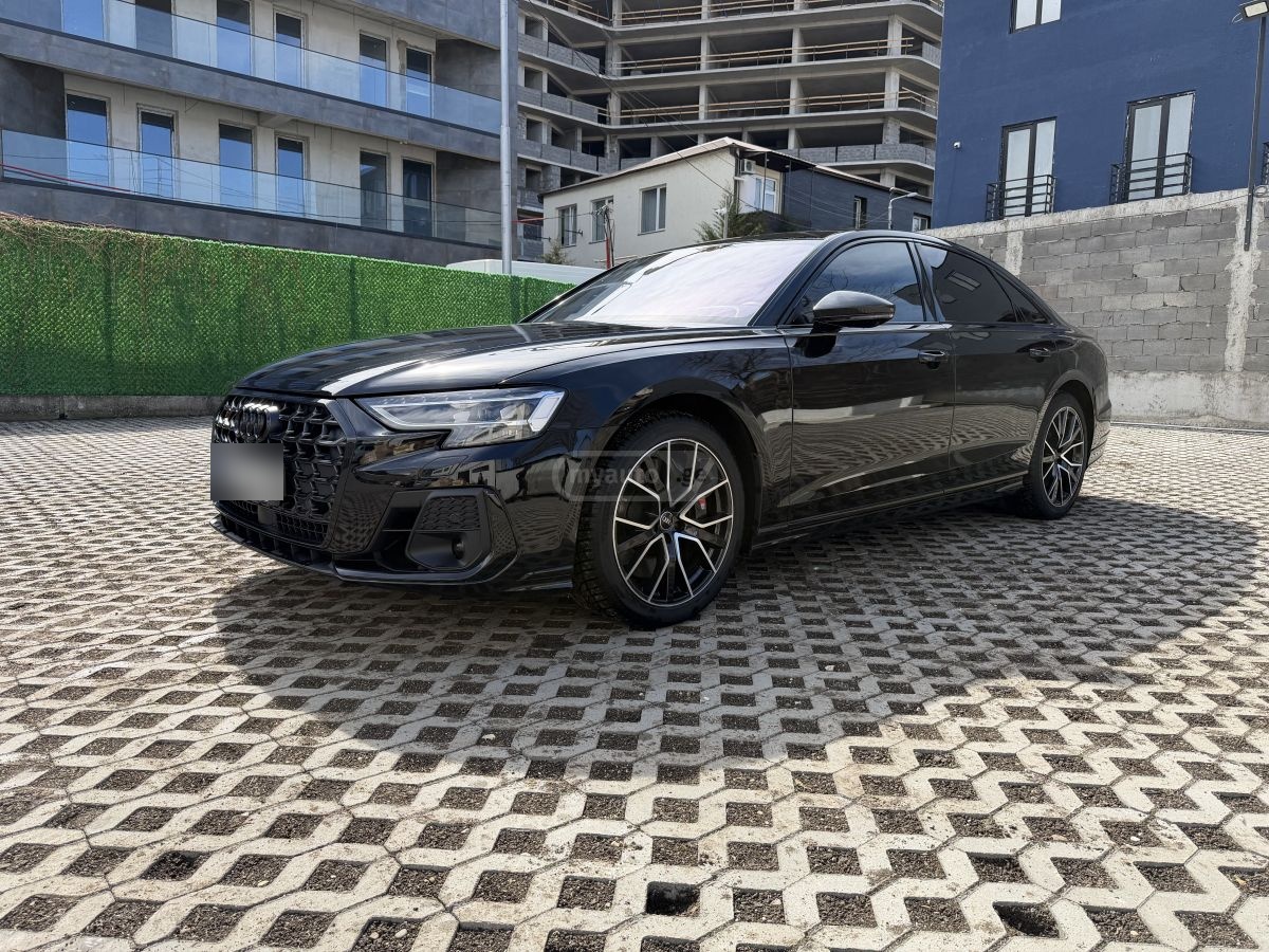 Audi 4.0T 4dr All-Wheel Drive quatt — миниатюра 3