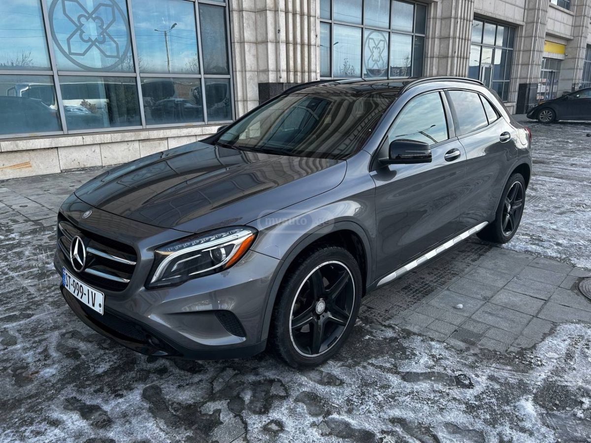 Mercedes-Benz GLA 250 - фото 1