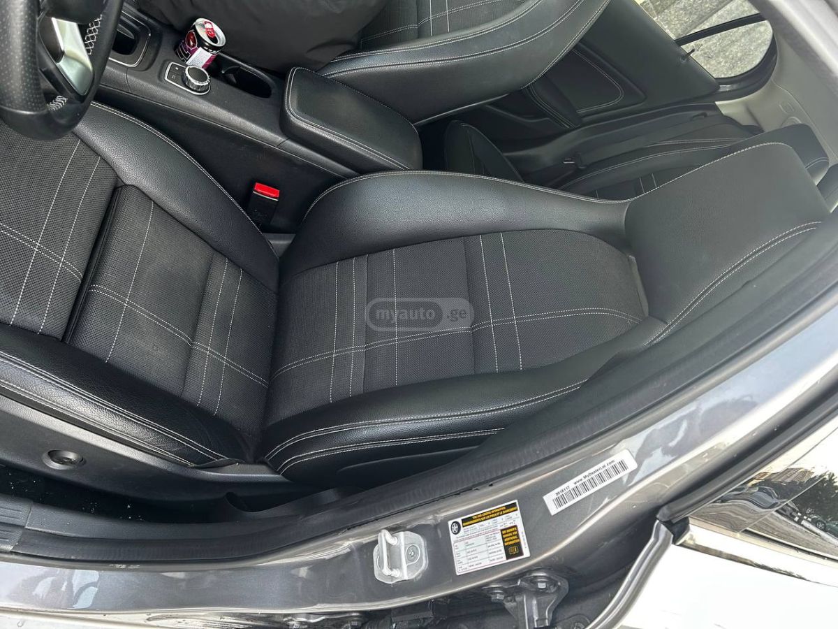 Mercedes-Benz GLA 250 - фото 11