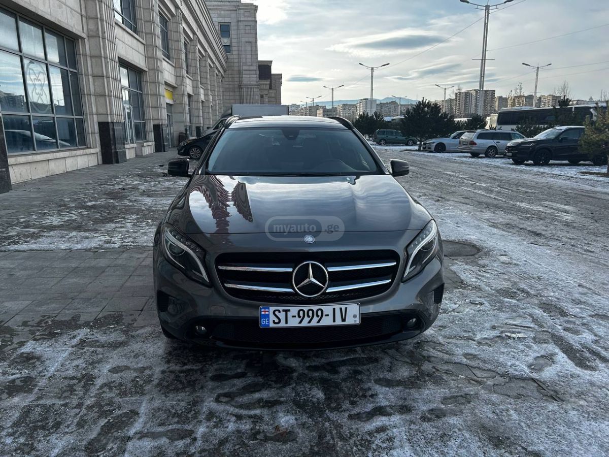 Mercedes-Benz GLA 250 - фото 14