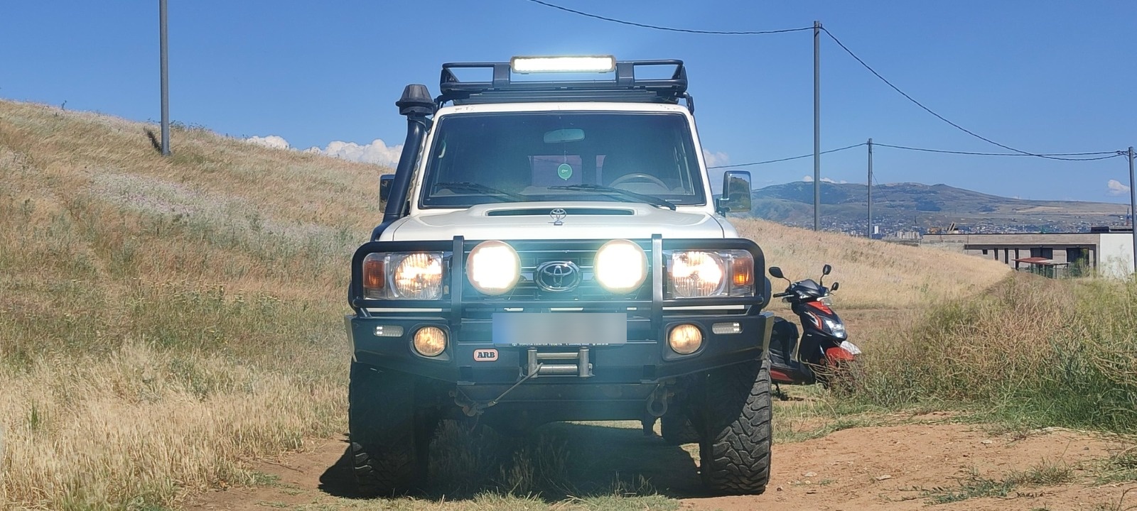 Toyota Land Cruiser - фото 5