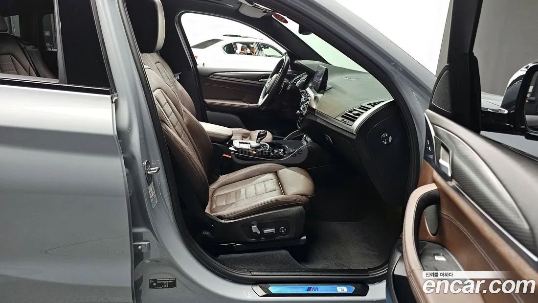 BMW X4 - фото 11