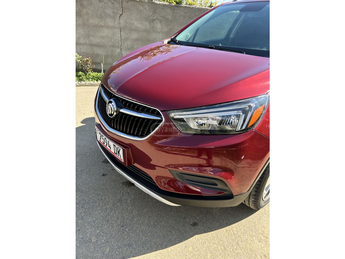 Buick Encore - фото 1
