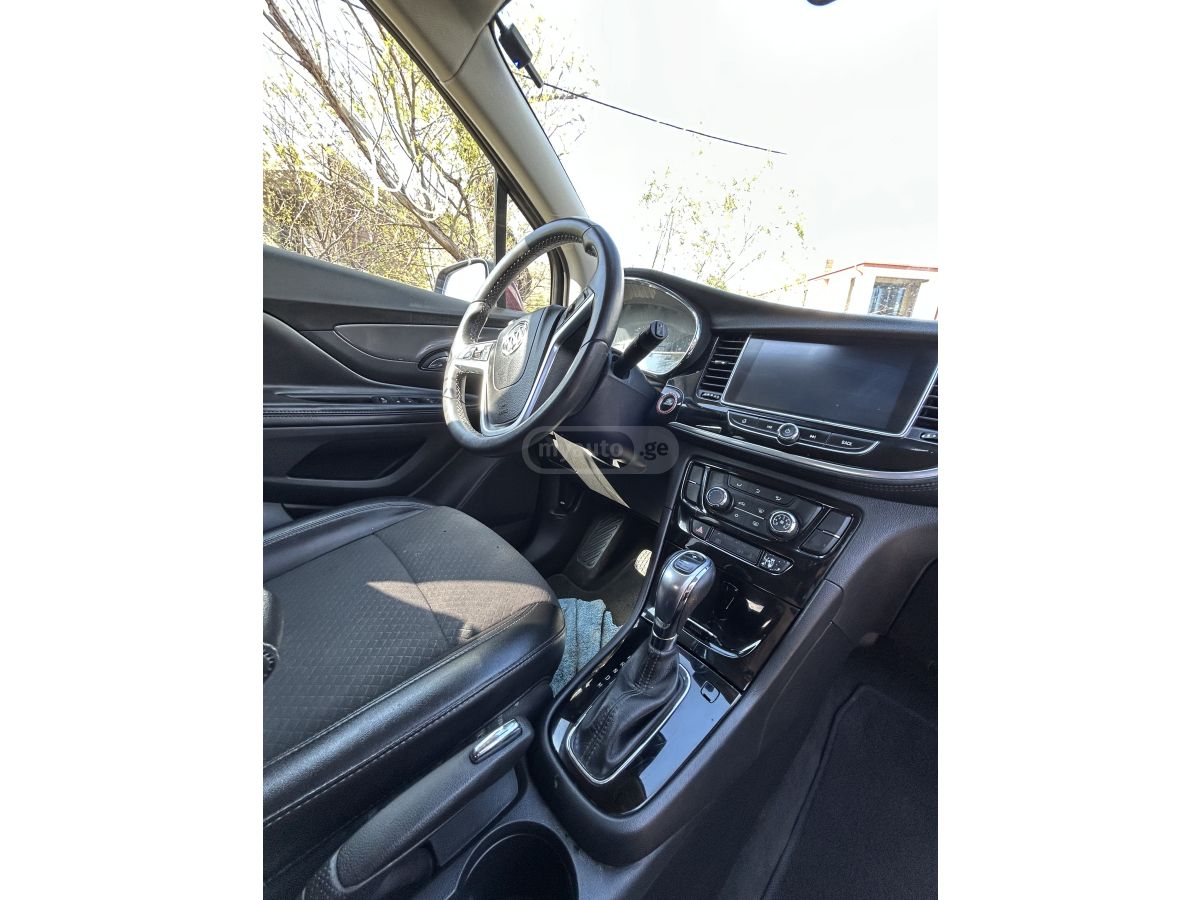 Buick Encore - фото 5