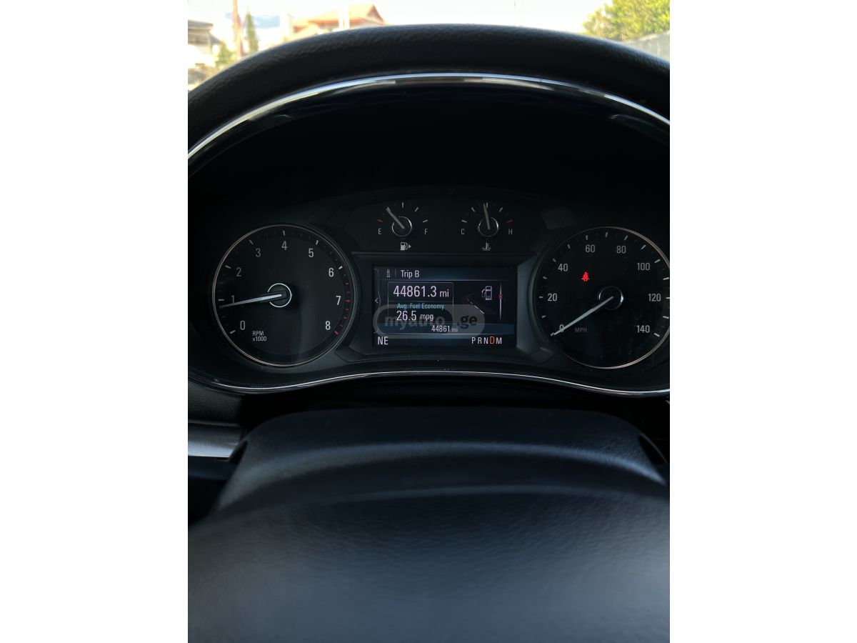 Buick Encore - фото 8
