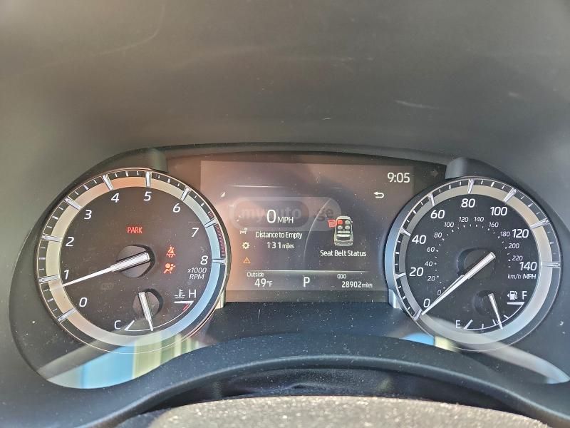 Toyota LE 4dr All-Wheel Drive Automat — миниатюра 9