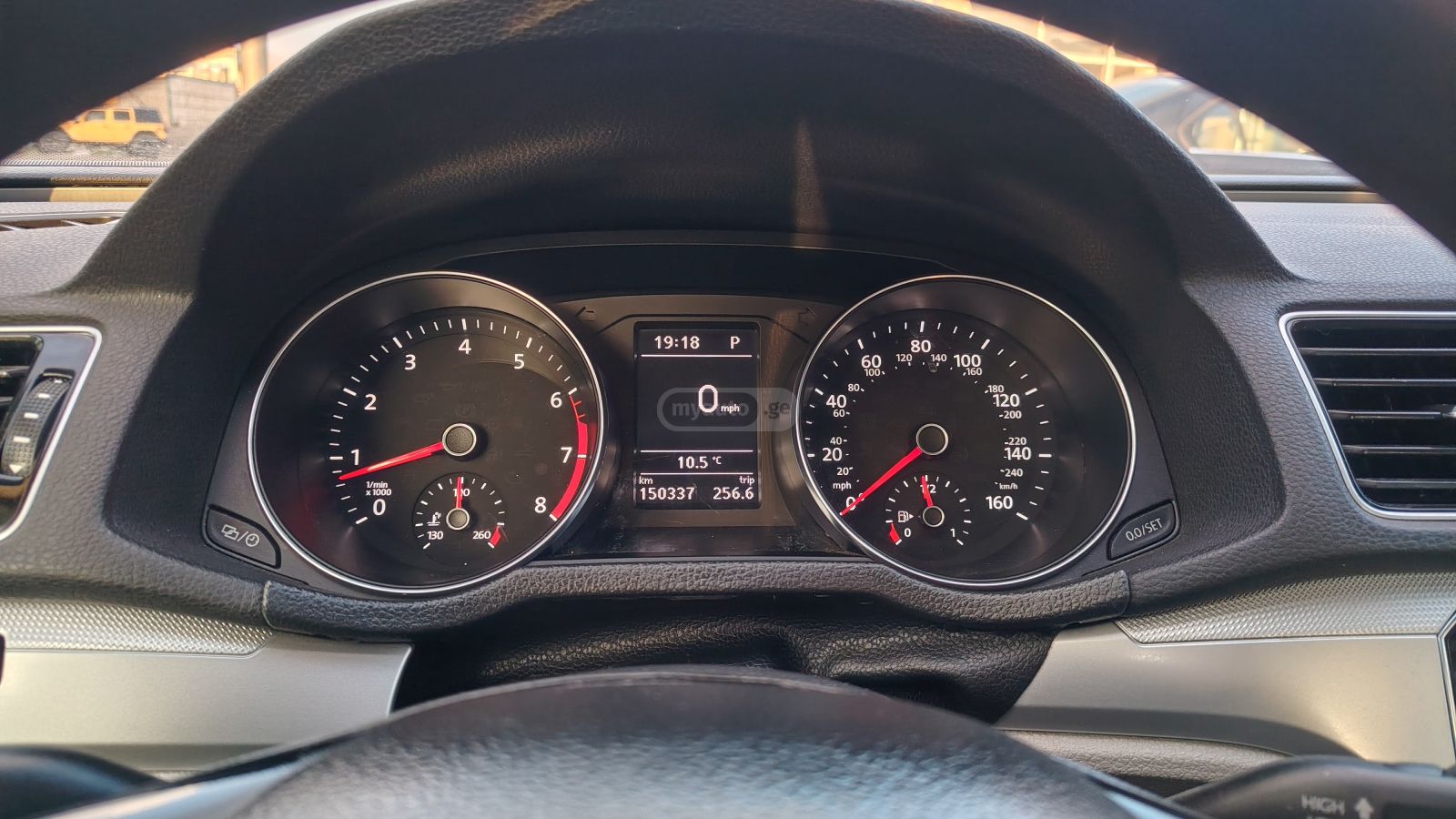 Volkswagen Passat - фото 8