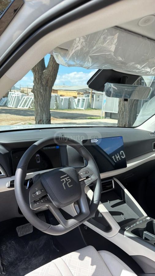 BYD Yuan - фото 9