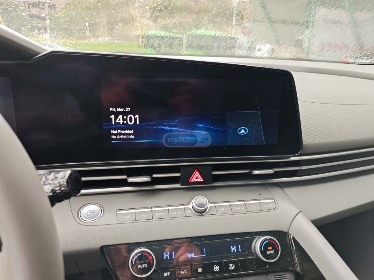 Hyundai Elantra - фото 11