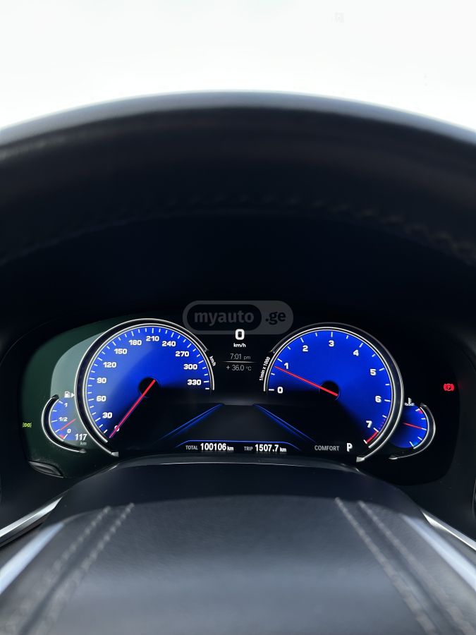 BMW 750 - фото 14