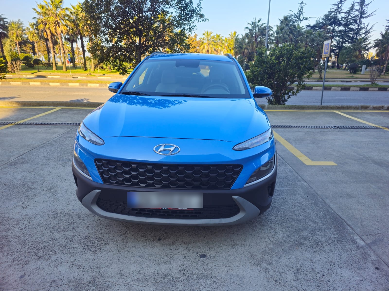 Hyundai Kona - фото 1