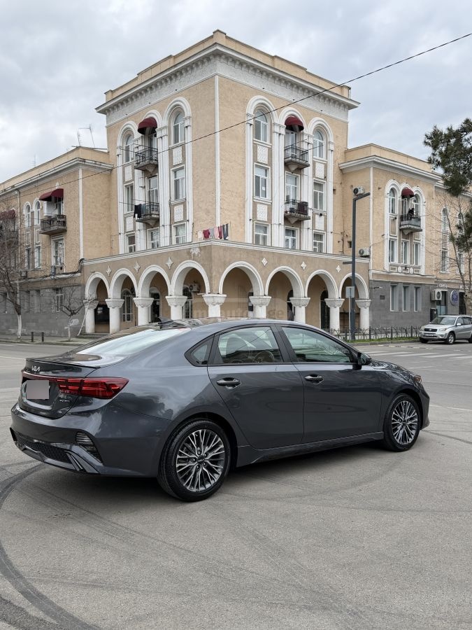 Kia Forte - фото 6