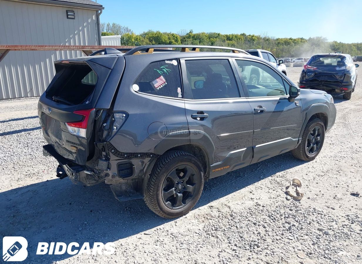 Subaru Wilderness 4dr All-Wheel Drive — миниатюра 8
