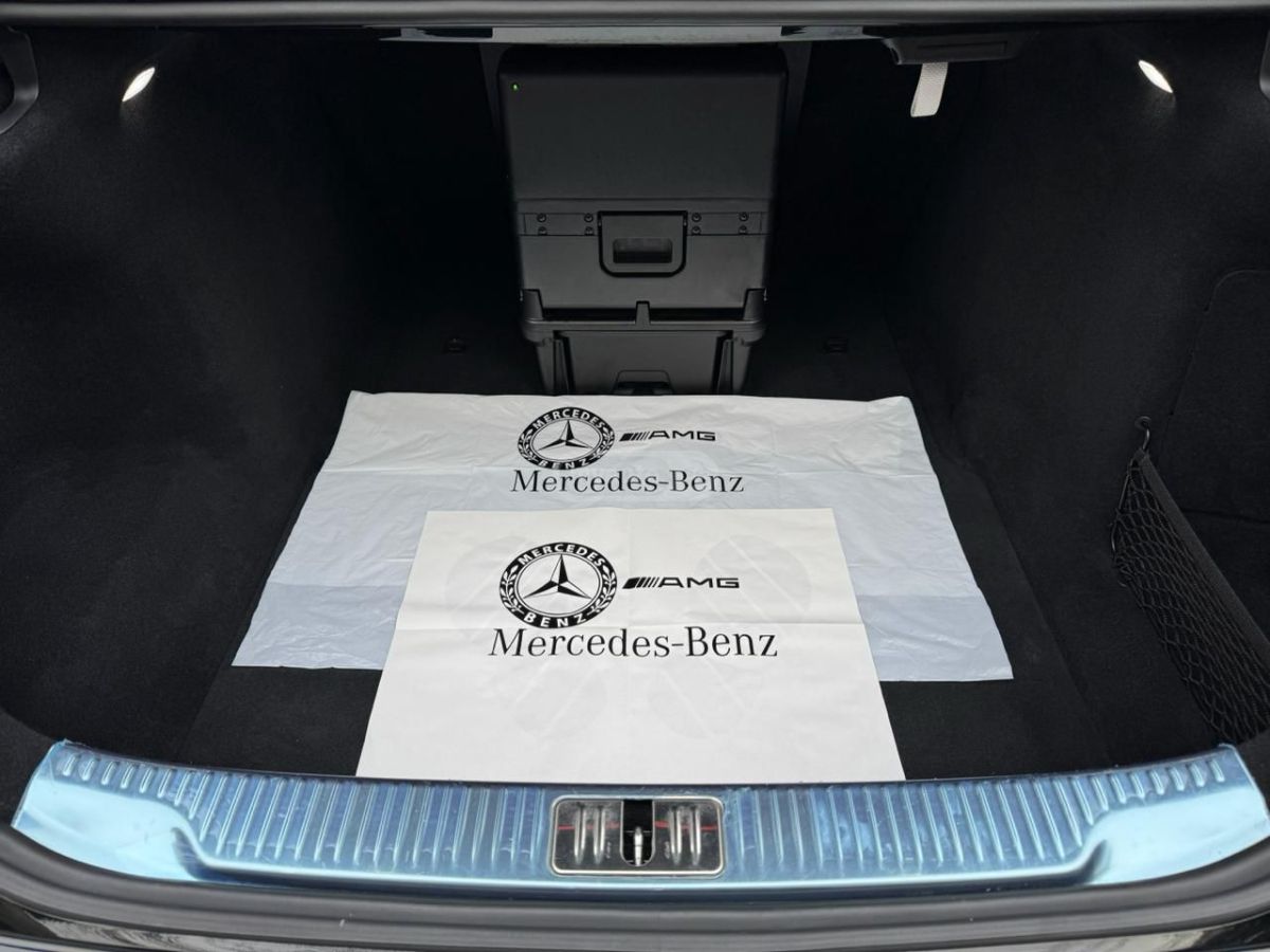 Mercedes-Benz Limousine Long — миниатюра 10