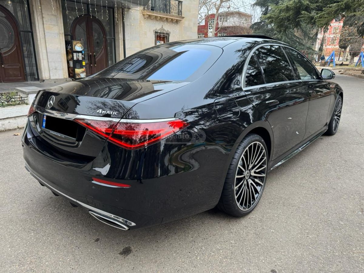 Mercedes-Benz Limousine Long — миниатюра 3