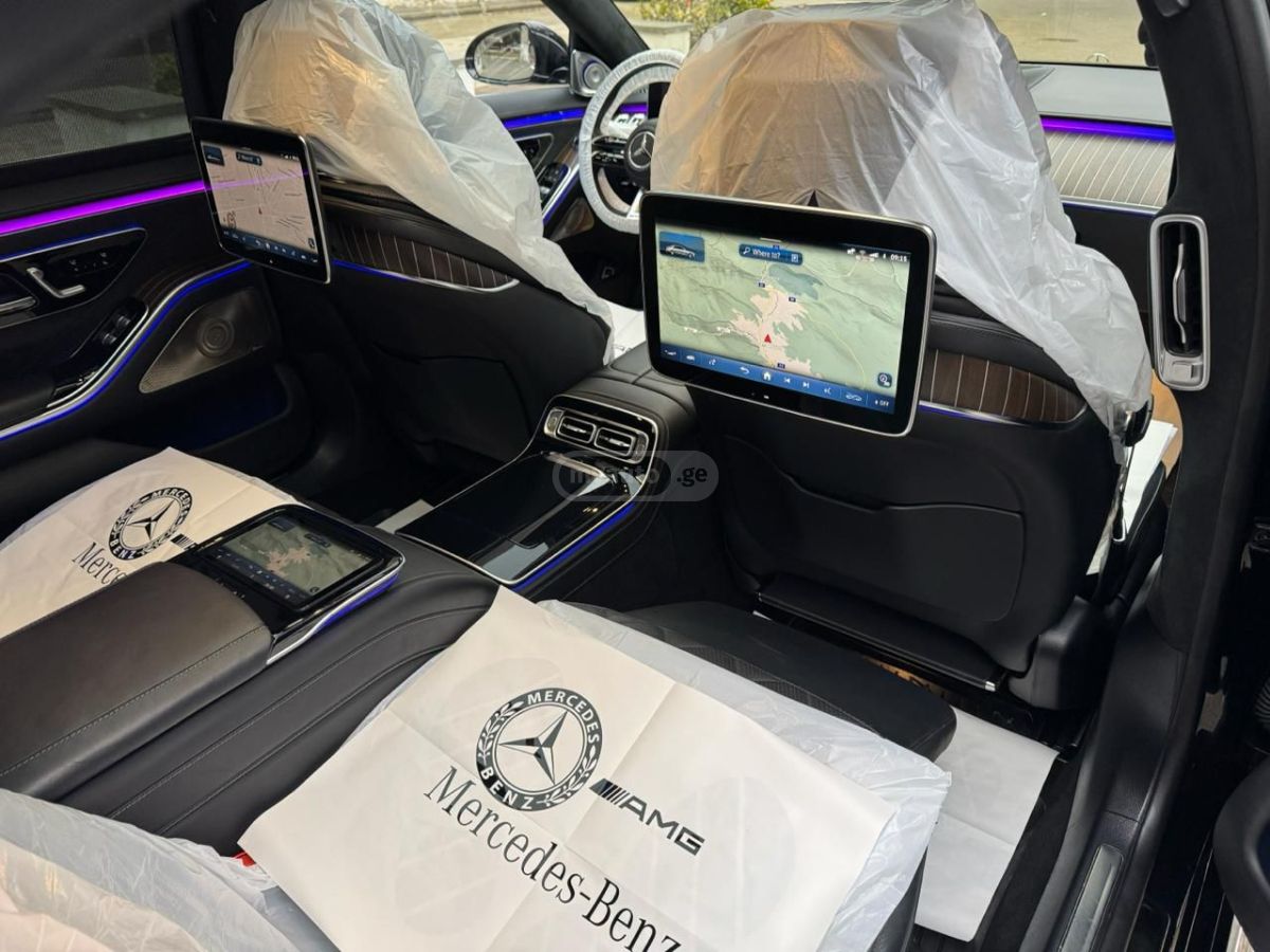 Mercedes-Benz Limousine Long — миниатюра 5