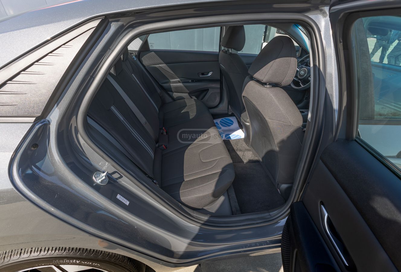 Hyundai Hyundai Elantra — миниатюра 8