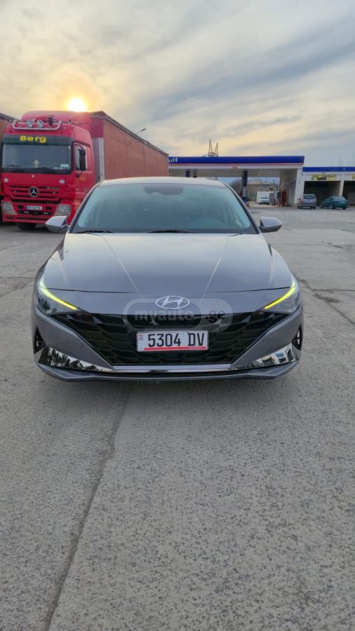 Hyundai Limited 4dr Sedan CVT — миниатюра 2