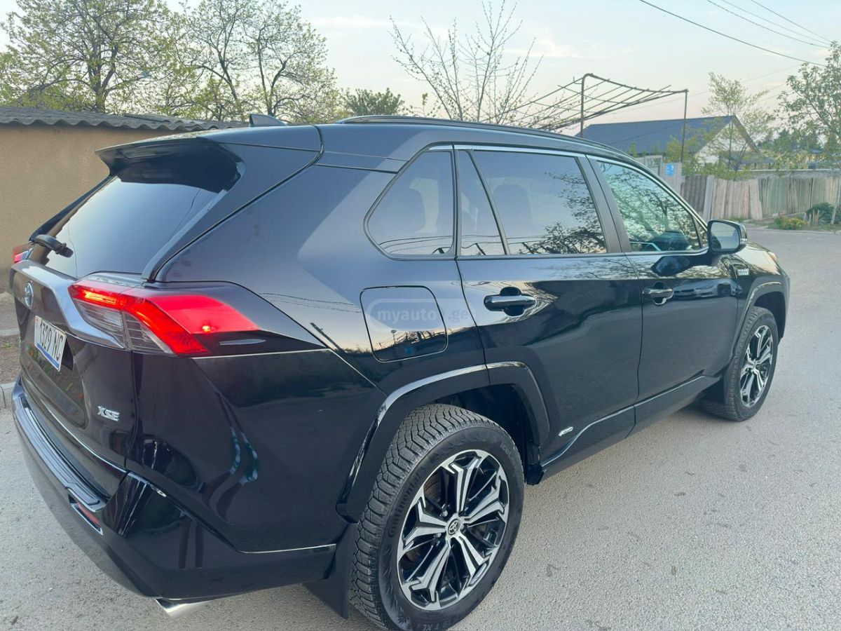 Toyota Rav 4 - фото 11