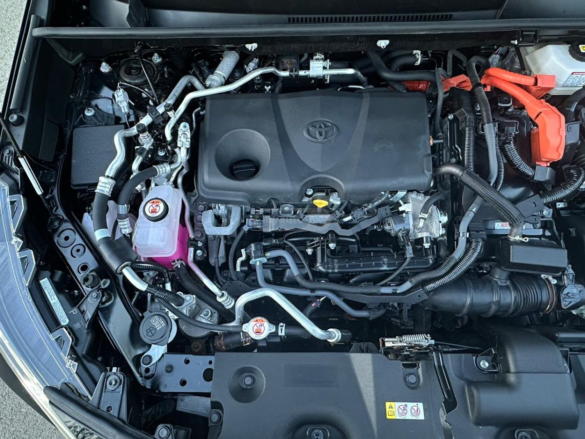 Toyota Rav 4 - фото 8