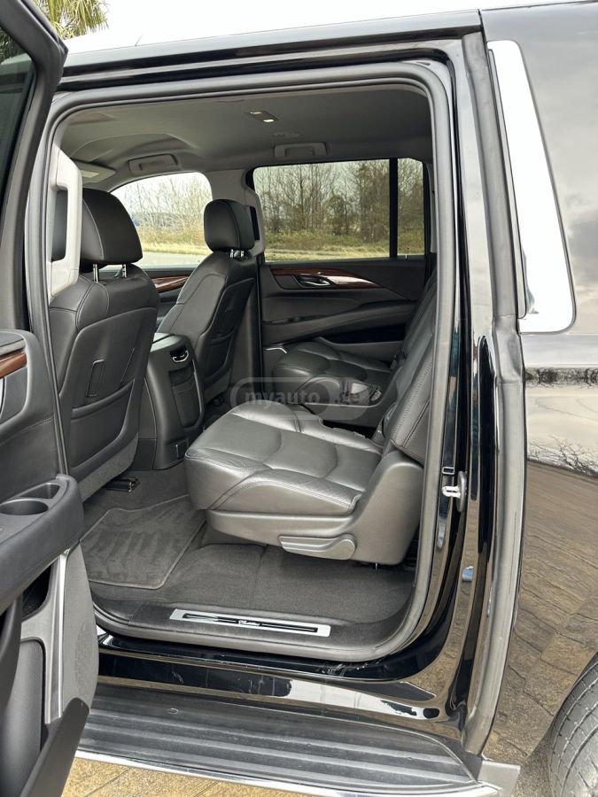 Cadillac Escalade - фото 5
