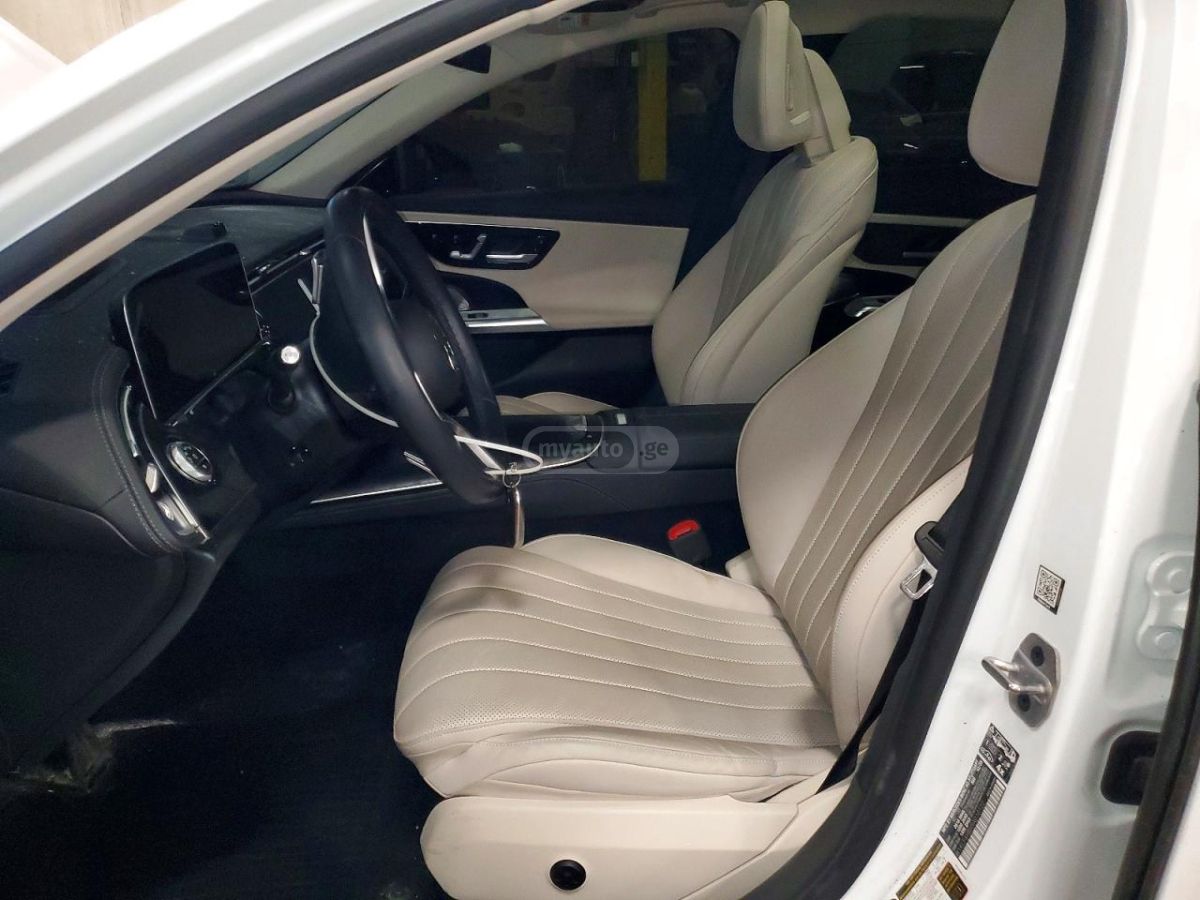 Mercedes-Benz E 350 2024 — миниатюра 7