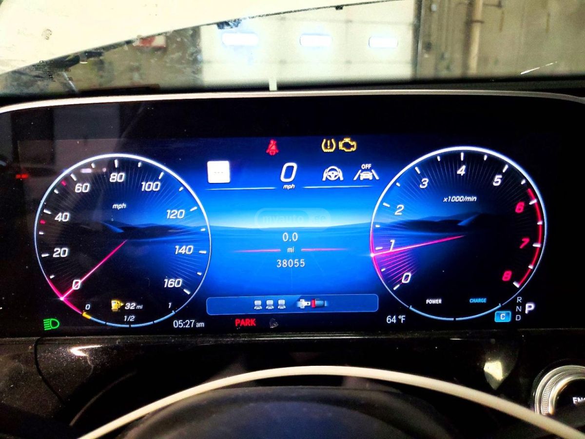 Mercedes-Benz E 350 2024 — миниатюра 9