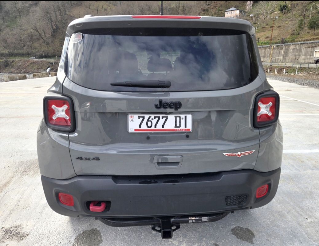 Jeep Renegade - фото 6