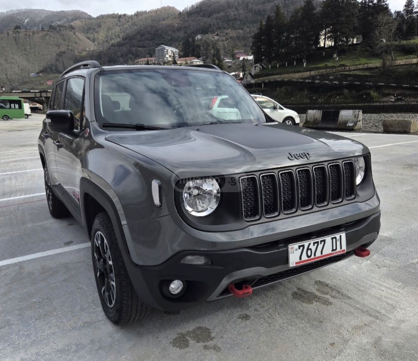 Jeep Renegade - фото 9