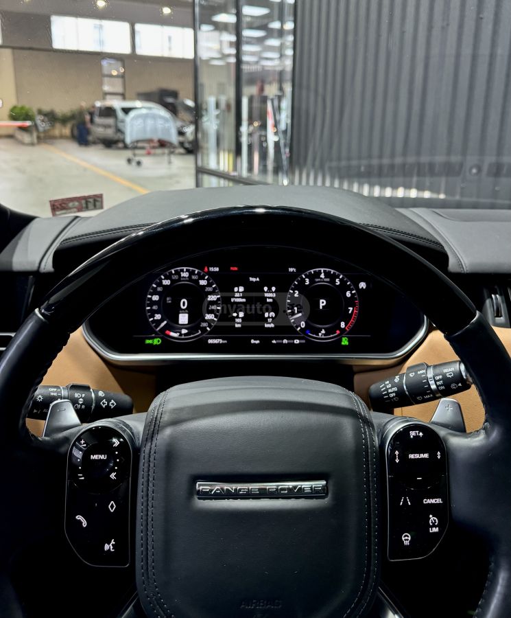 Land Rover Range Rover Vogue 2020 — миниатюра 7