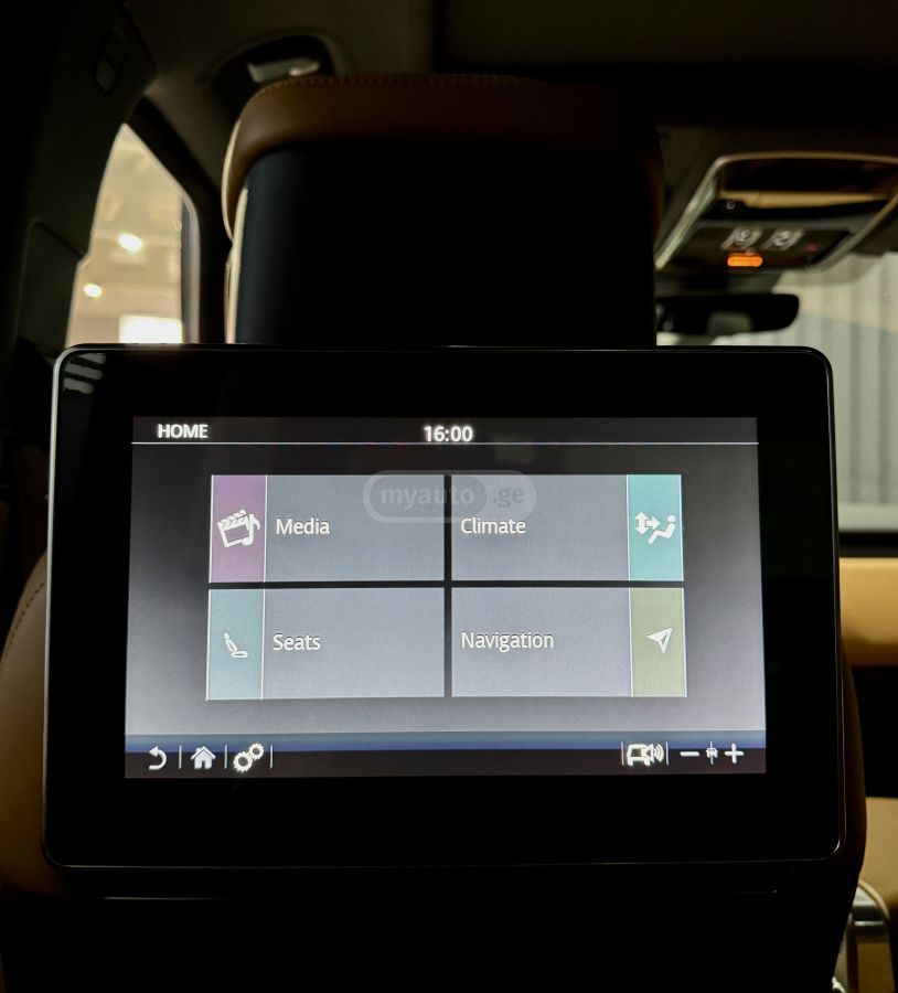 Land Rover Range Rover Vogue 2020 — миниатюра 9