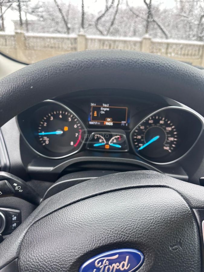 Ford Escape - фото 1