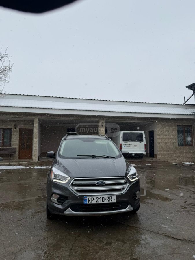 Ford Escape - фото 3