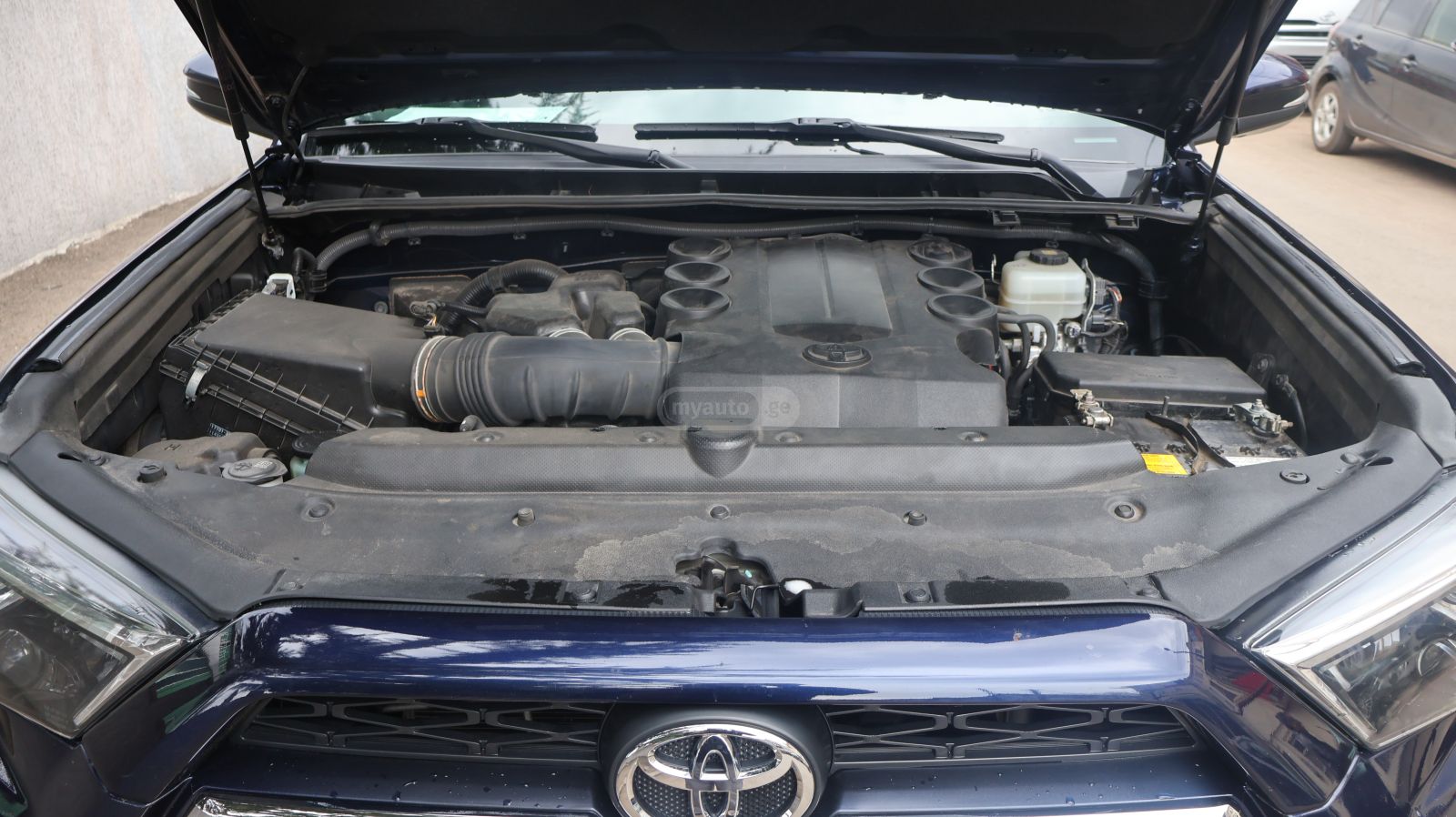 Toyota 4Runner - фото 11